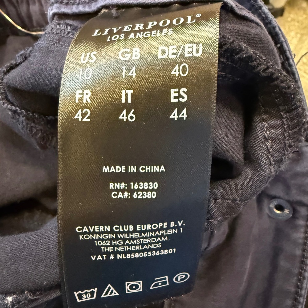 Liverpool Los Angeles Navy Blue Utility Skirt Size 10 30 Cargo Pockets - Picture 4 of 4